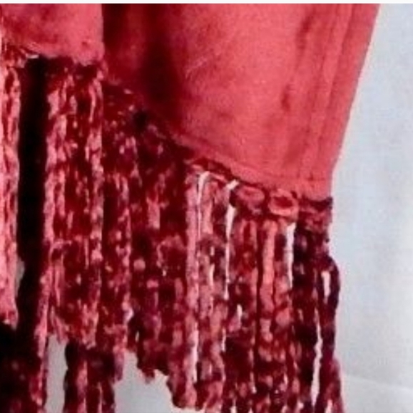 GROOVY GLAM Handmade Maroon Red Plush Open Waterfall Vest w/Fringe - Picture 3 of 3